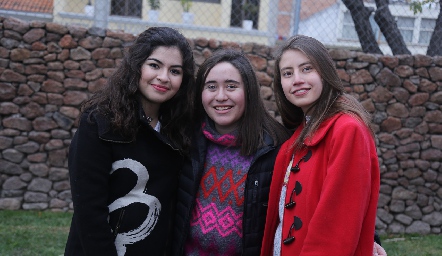  Karen Somohano, Ana Ceci López e Isa Barajas.