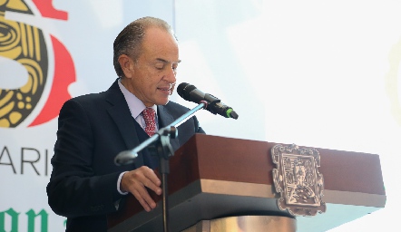 Juan Manuel Carreras, Gobernador del Estado .