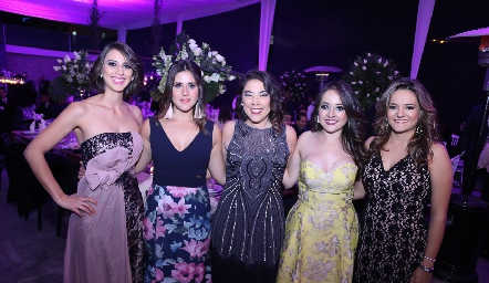  Daniela Uribe, Norma Galván, Ana Elena Sánchez, Vanesa Méndez y Cynthia Morales.