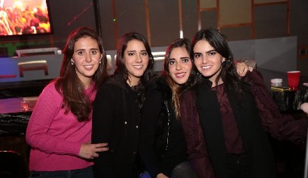  Valeria Villarreal, Daniela, Sofía Ascanio y Adriana Olmos.