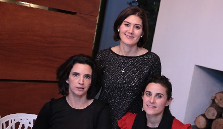  Marisol de la Maza, Paulina Vivanco y Yolanda Pérez.