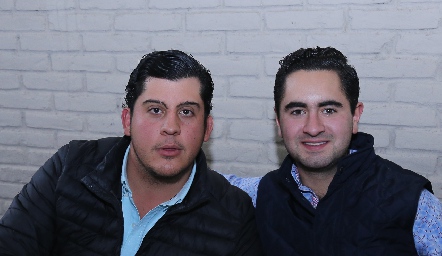  Toro Gómez y Sebastián Villasana.