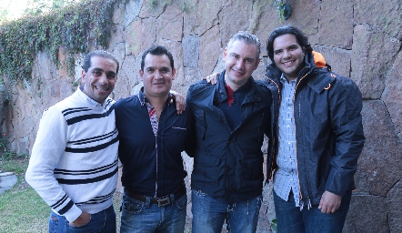  Carlos Chevaile, Oscar Pérez, Luis Castro y Anuar Zarur.