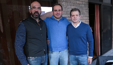  José Manuel Assad, Manuel Abad y Juan Carlos Feres.