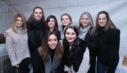 Lucía Cabrera, Claudette Mahbub, Lucía Escobedo, Anabel Gaviño, Mayte de la Torre, Andrea Ortiz, Ana Luisa Díaz de León y Claudette Villasana.