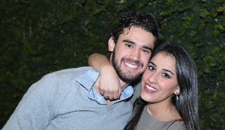  Los primos Marcelo Gutiérrez y Ximena Abud.