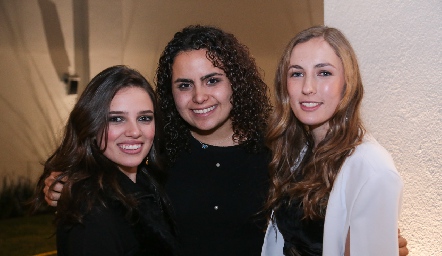  Montse Piñero, Renata Autrique y Celina Gallegos.