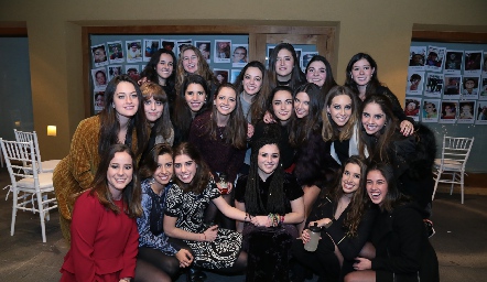  Posada de grandes amigas.