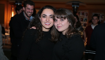  María Bravo y Naela Saenz.