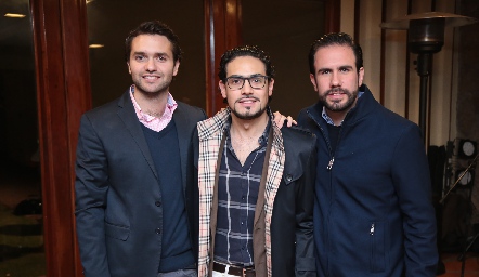  Ricardo Espinosa, Victorio Ortiz y Manuel Boelsterly.