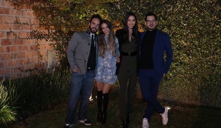  Frankie Gutiérrez, Marifer Ramírez, Fabiola Peniche y Chino Linares.