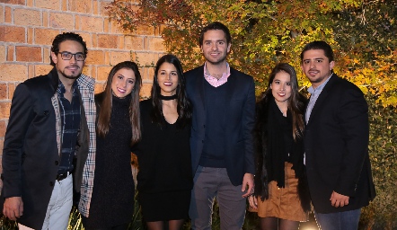  Victorio Ortiz, Andrea Zúñiga, Lucía González, Ricardo Espinosa, Cristy Kasis y Manuel Mora.