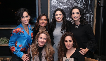  Anilú Enríquez, Lorena Torres, Daniela Gutiérrez, Maricel Gutiérrez, Karina Vita y Lorena Ortiz.