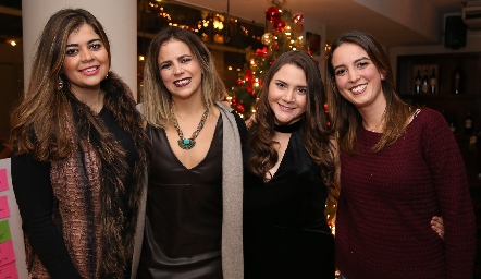  María José Motilla, Maite Autrique, Alejandra Gastelum y Ana Paola Fernández.