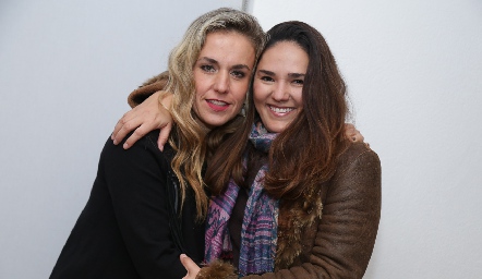  Mónica Torres y Ana Paula Valdés.