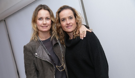  Gaby Artolózaga y Fernanda García.