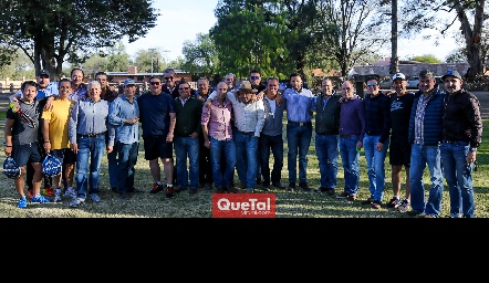  Los Machines.