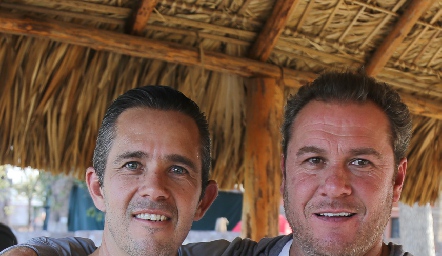  Eduardo Espinosa y Juan Benavente.