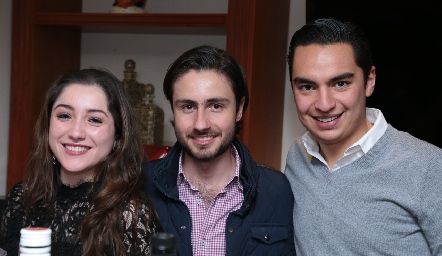  Natalia Rosado, Adrián Naya y Emilio Payán.