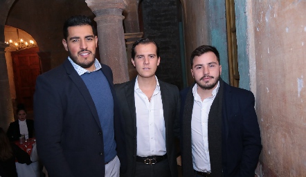  Jorge Faz, Juan Fer Rojas y Pancho Cadena.