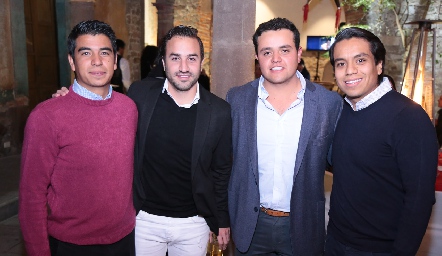  Rodrigo López, Yebraham Garay, Eduardo Castillo y Pepe Reyes.