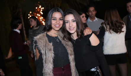  Ana Paula García y Ana Gaby Alba.