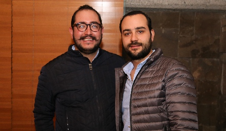  Eduardo Moreno y Sergio Madrigal .