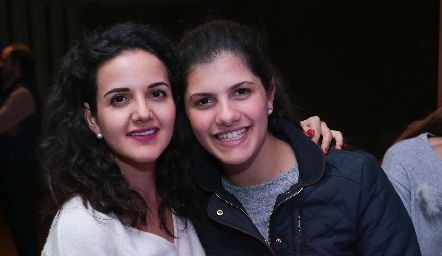  Yolanda Aguillón y Alejandra Siller.
