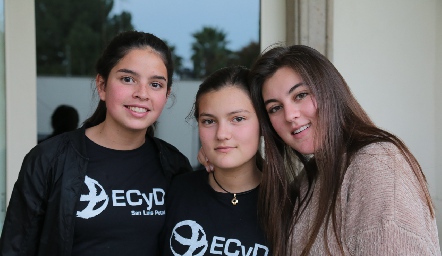  Pepi Tobías, María Paula Humara y Mariana Gómez.