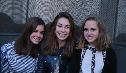  Ánika, Giullia y Katia.