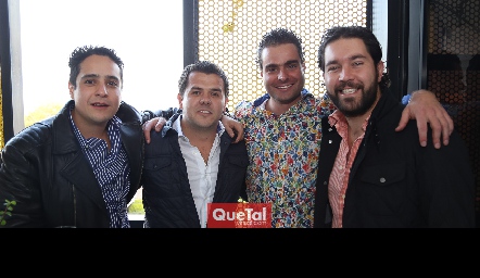 Alejandro, Jorge Torres, Carlos Saiz y Alejandro Zamanillo.