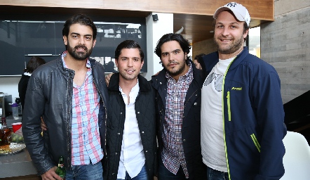  Roberto Abud, Gerardo Serrano, AnuarZarur y Diego García.