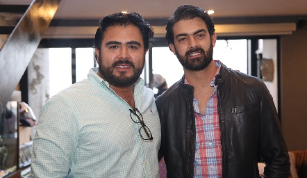  Pedro Leal y Roberto Abud.