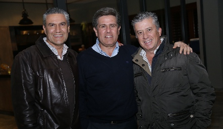  Juan Manuel Piñero, Galo Galván y Jorge Gómez.