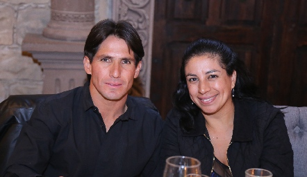  Juan Carlos y Erika Betancourt.