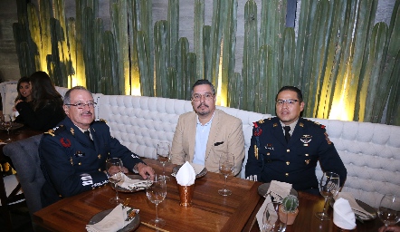 Salas, Jorge Martínez y Aguilar.
