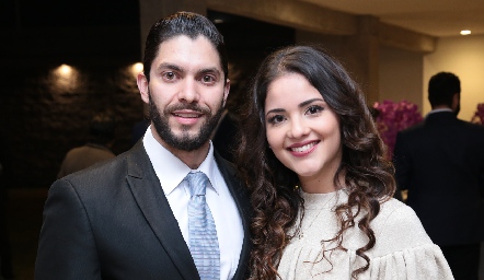  Mauricio Kury y Ale Gascón, los nuevos esposos.