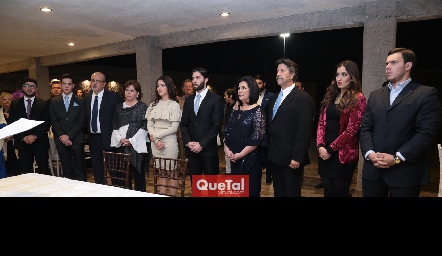  En la ceremonia civil.