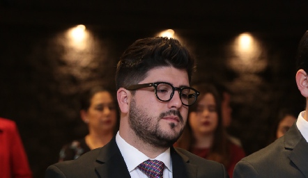  Emmanuel Carrillo.