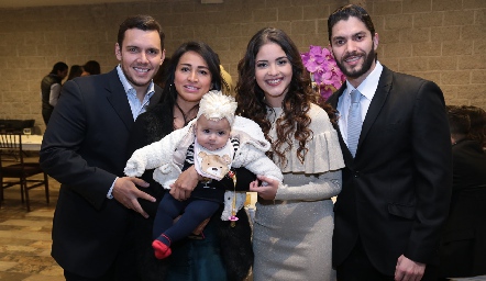  Ángel Safont, Pao Rodríguez, Julia, Ale y Mauricio.