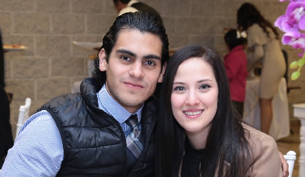  Santiago Rosas y Brenda Hernández.