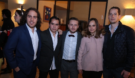  Raúl Serrano, Francisco Zárate, Federico Castro, Mariana Yáñez y Jorge Herrera.