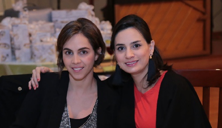  Natalia Muñoz y Montse Muñiz.