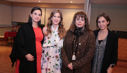  Montse Muñiz, Araceli Palau, Laura Rodríguez y Natalia Muñoz.