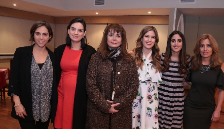  Natalia Muñoz, Montse Muñiz, Laura Rodríguez, Araceli Palau, Bárbara Palau y Araceli Foyo.