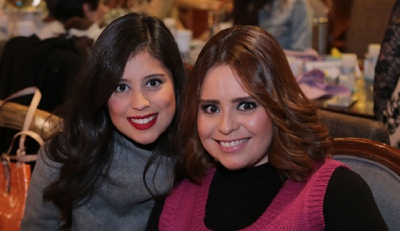  Mariel y Bárbara Sandoval.