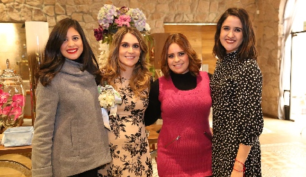  Mariel Sandoval, Bertha Flores, Bárbara Sandoval, Ana Paula Sandoval.