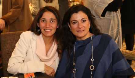  Vanessa Cortés y Elsa Lozano.