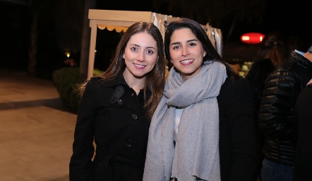  Nayeli Maya y Daniela González.