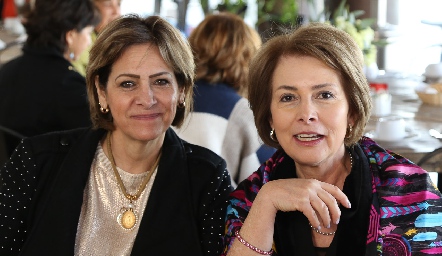  Patricia González y Ana Rosa.
